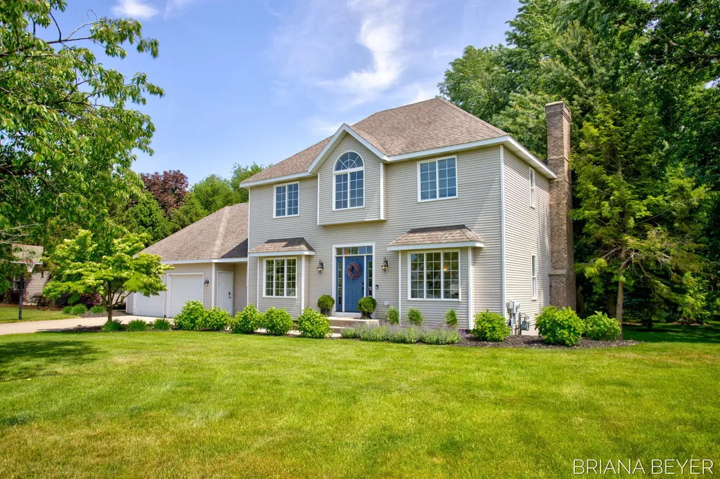 145 Bay Meadows Drive Park Township MI 49424