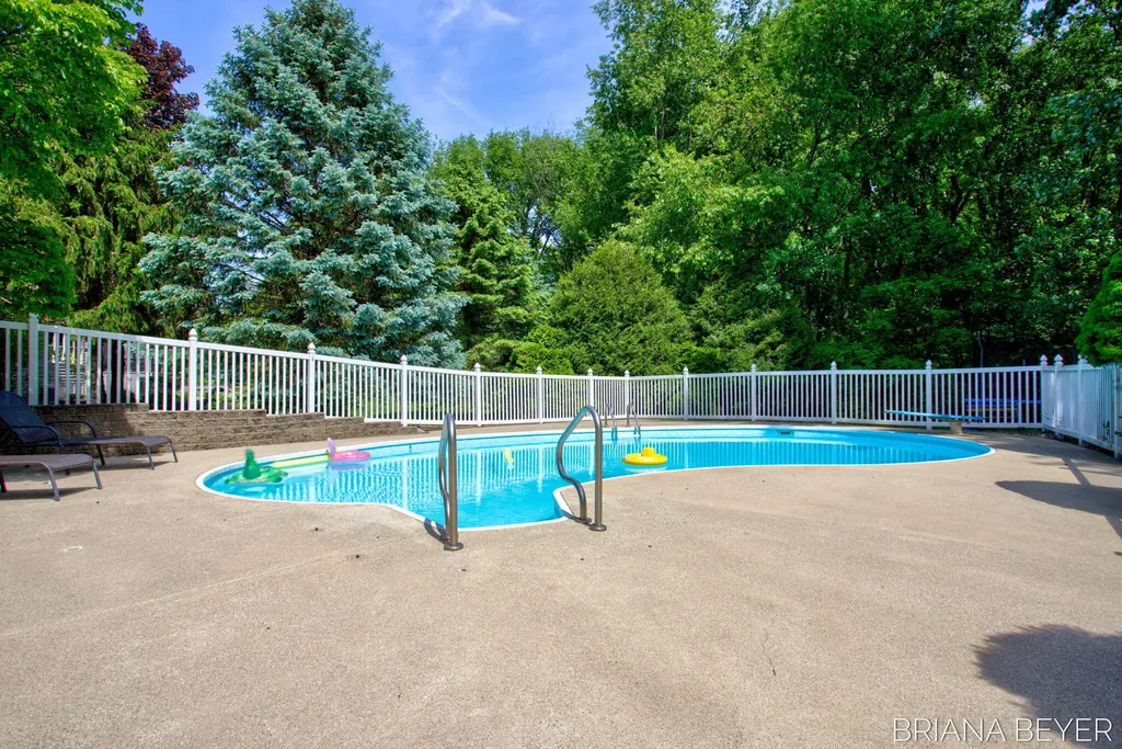 145 Bay Meadows Drive Park Township MI 49424