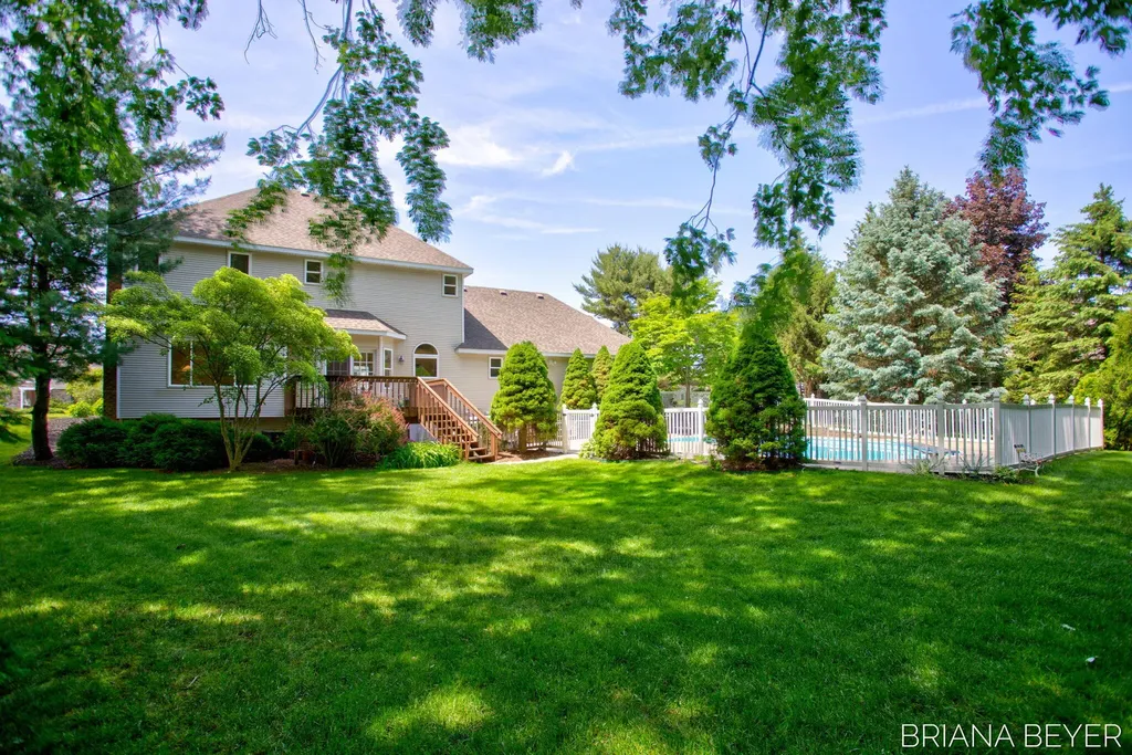 145 Bay Meadows Drive Park Township MI 49424