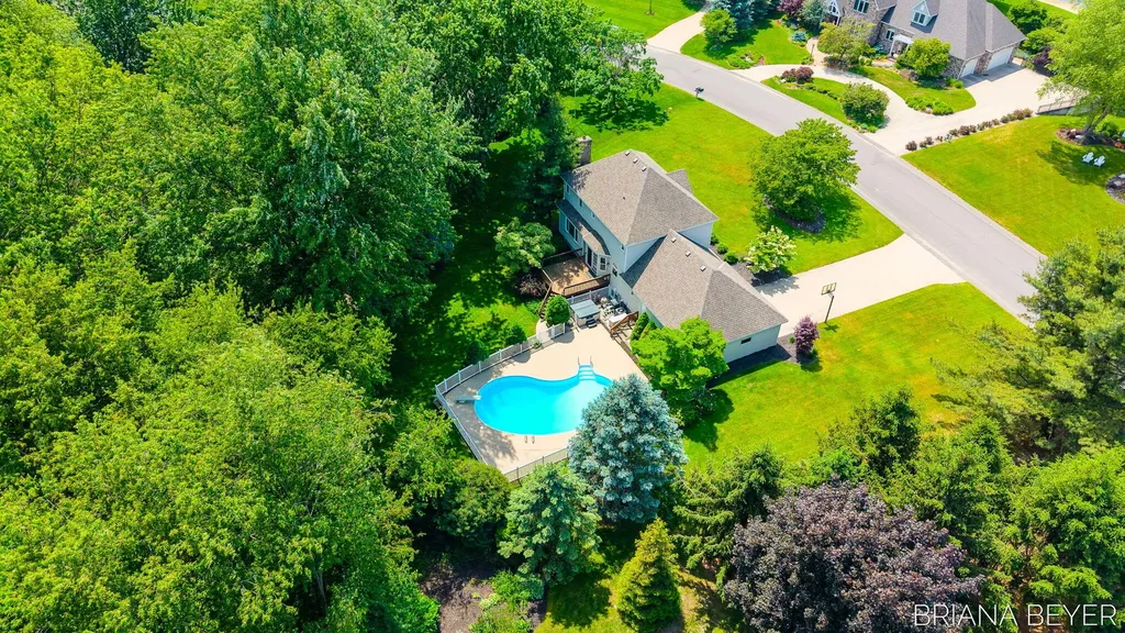 145 Bay Meadows Drive Park Township MI 49424