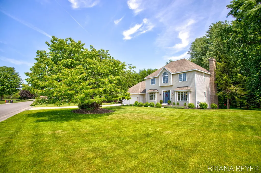 145 Bay Meadows Drive Park Township MI 49424