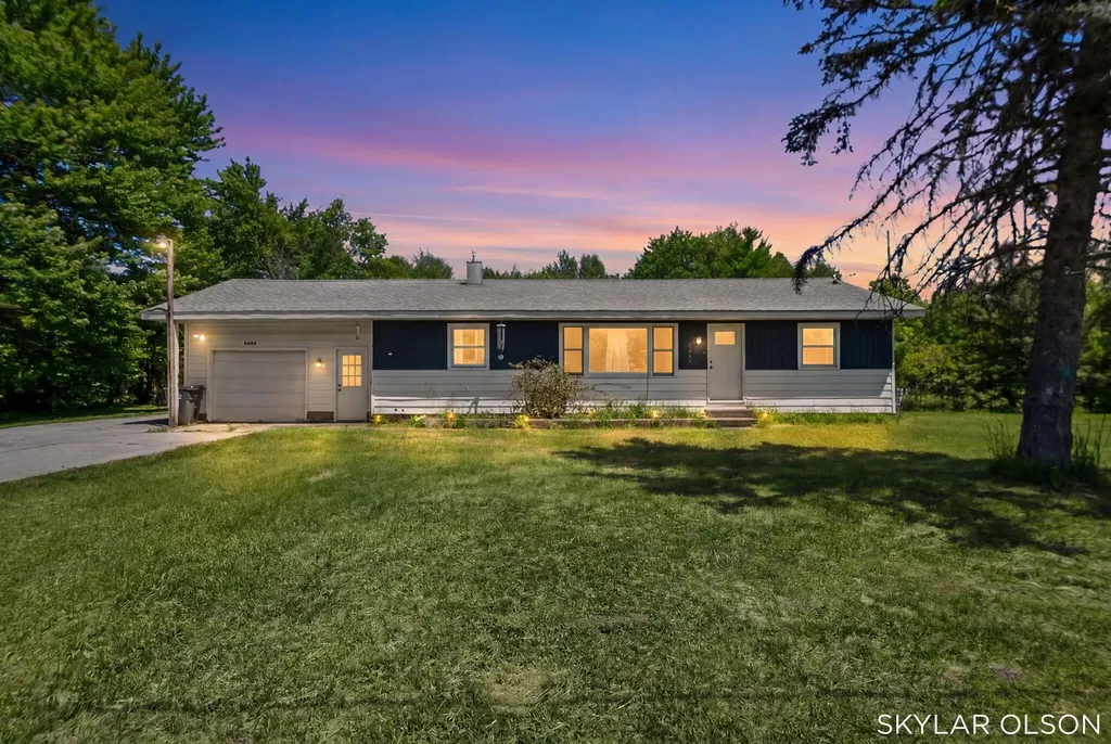 4988 S Brooks Road Fruitport Charter Township MI 49415