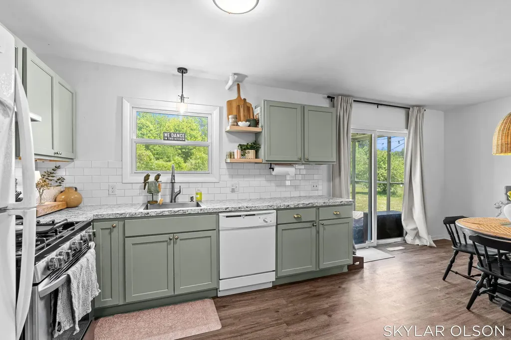 4988 S Brooks Road Fruitport Charter Township MI 49415