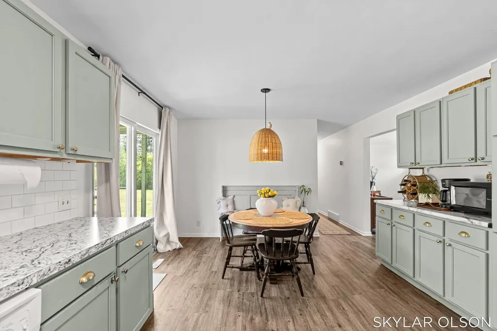 4988 S Brooks Road Fruitport Charter Township MI 49415