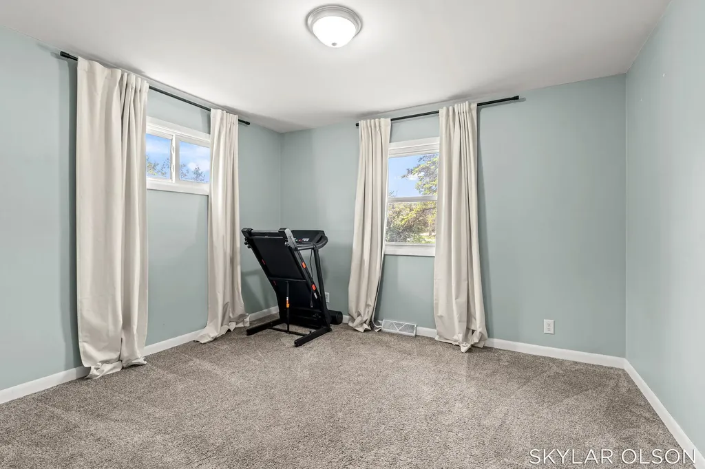 4988 S Brooks Road Fruitport Charter Township MI 49415