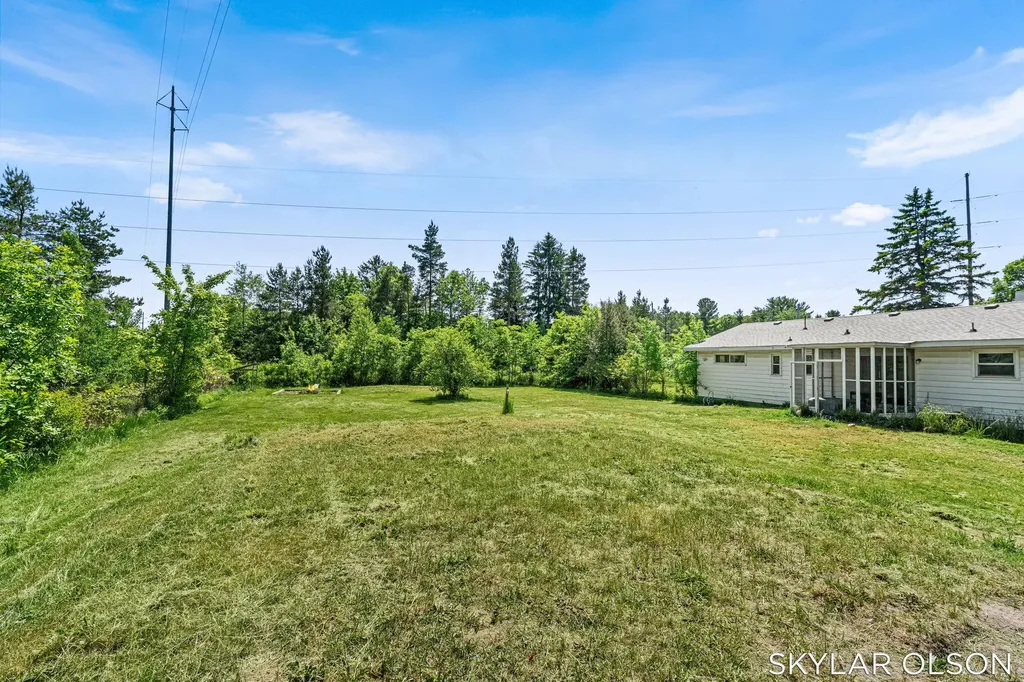 4988 S Brooks Road Fruitport Charter Township MI 49415