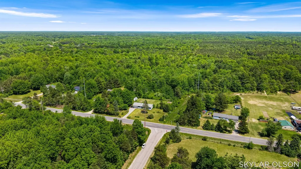 4988 S Brooks Road Fruitport Charter Township MI 49415