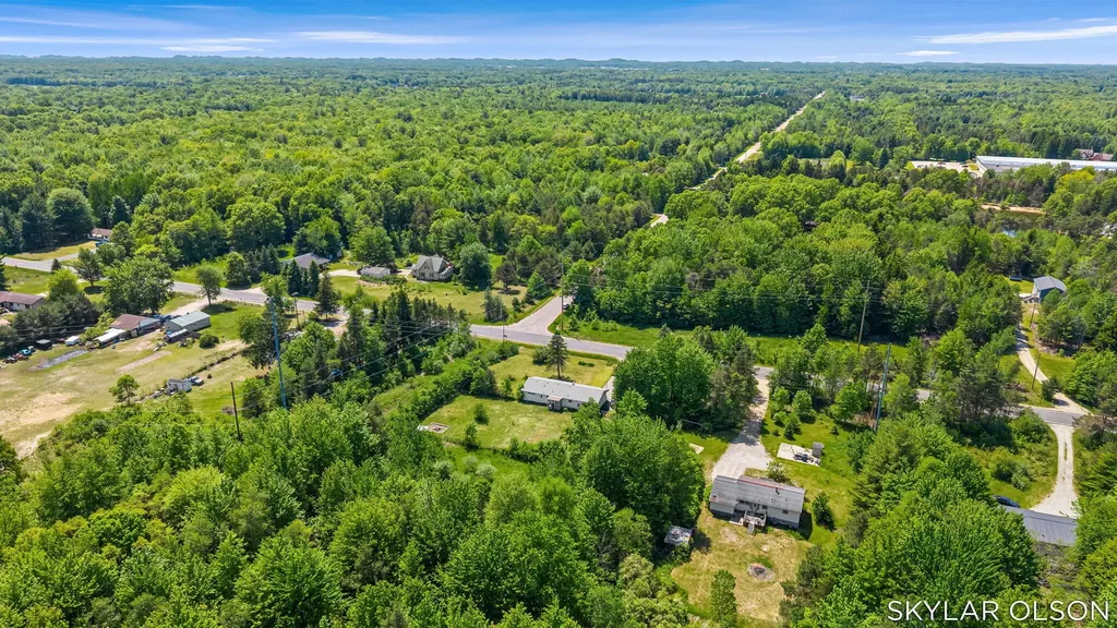 4988 S Brooks Road Fruitport Charter Township MI 49415