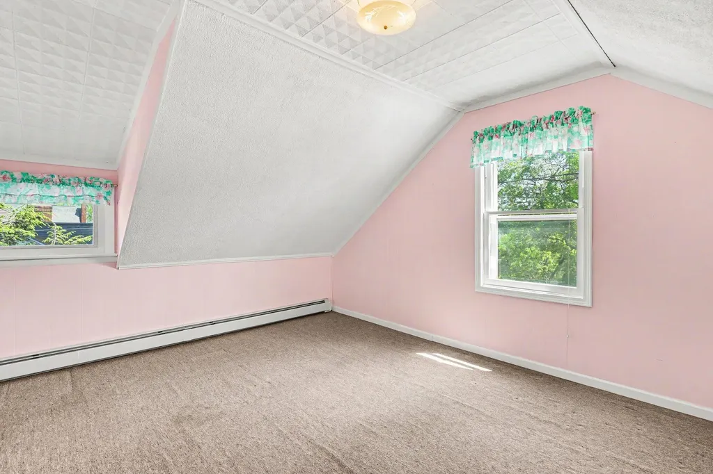 1989 Addison Street Muskegon City MI 49441