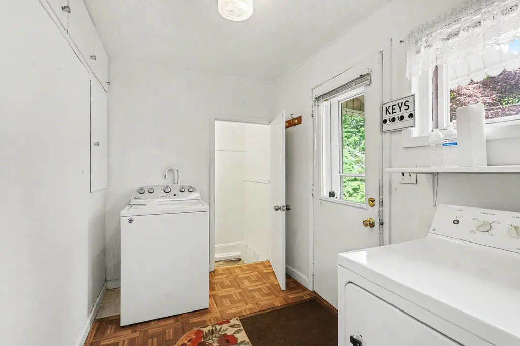 1989 Addison Street Muskegon City MI 49441