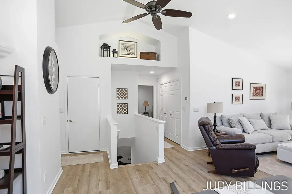 437 Amity Street Unknown City MI 49406