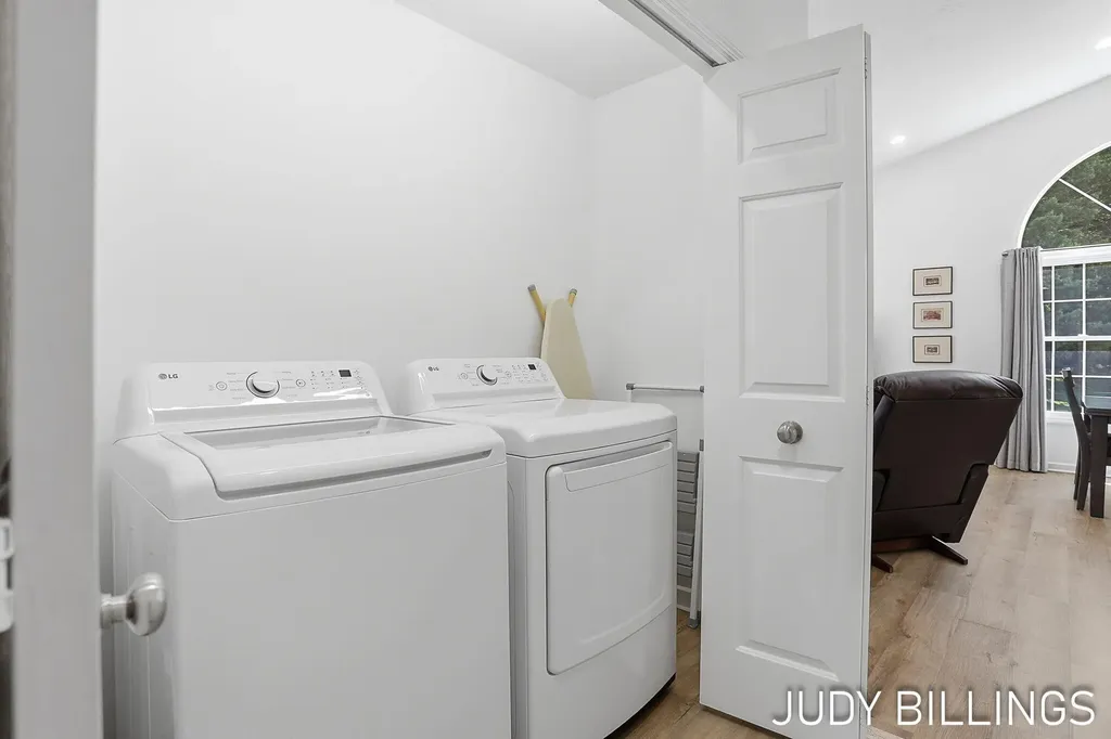 437 Amity Street Unknown City MI 49406