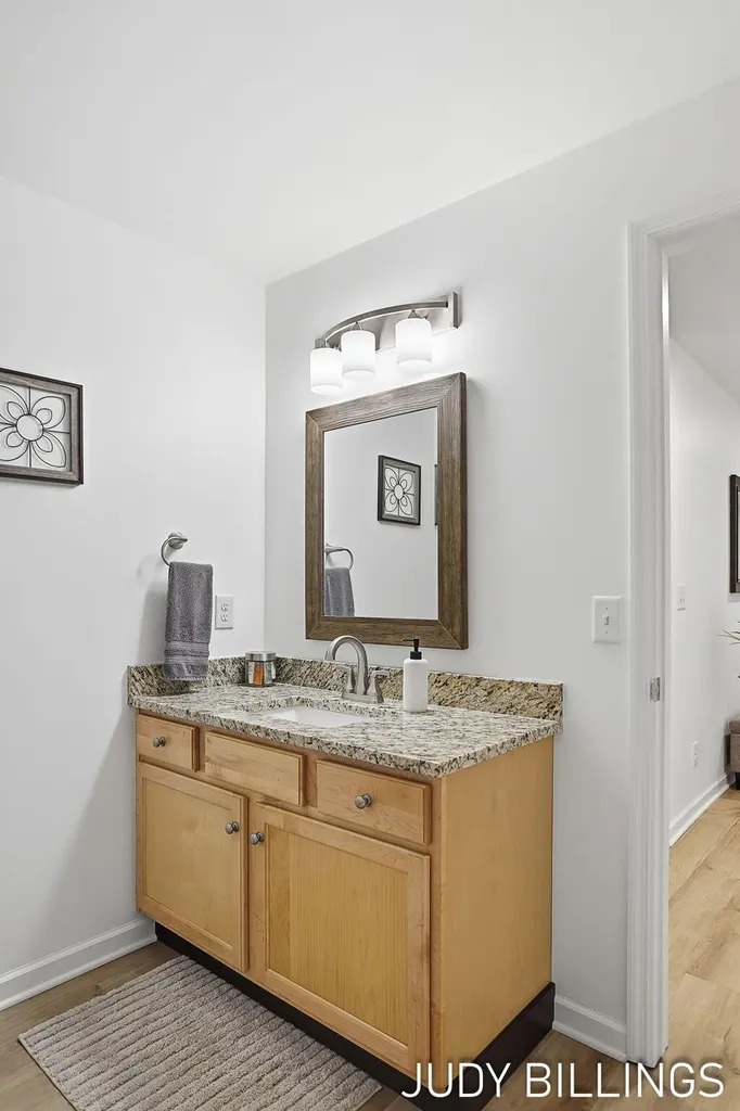 437 Amity Street Unknown City MI 49406