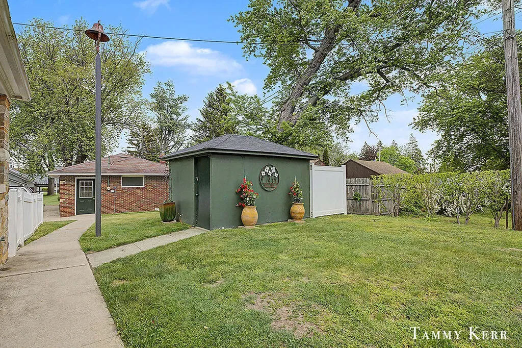 1159 S Shore Drive Holland City MI 49423