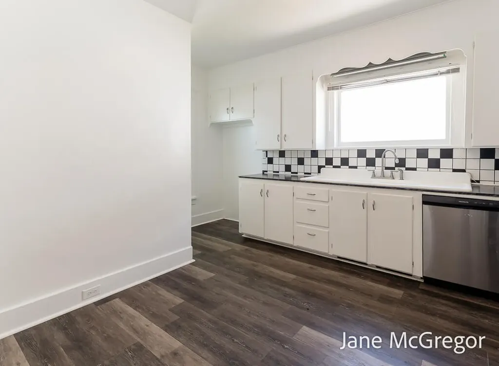 2023 Henry Street Muskegon City MI 49441
