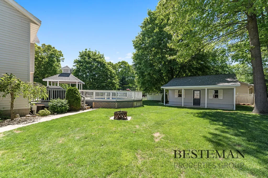 2023 Filonow Drive Fruitport Charter Township MI 49444