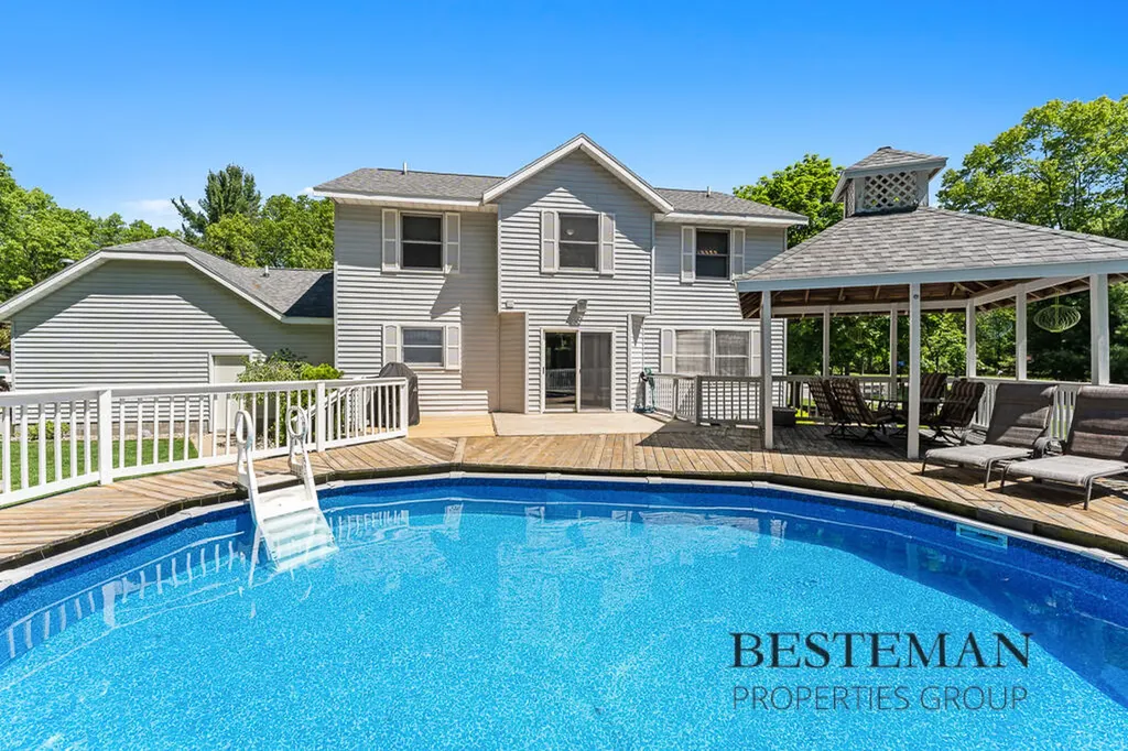 2023 Filonow Drive Fruitport Charter Township MI 49444