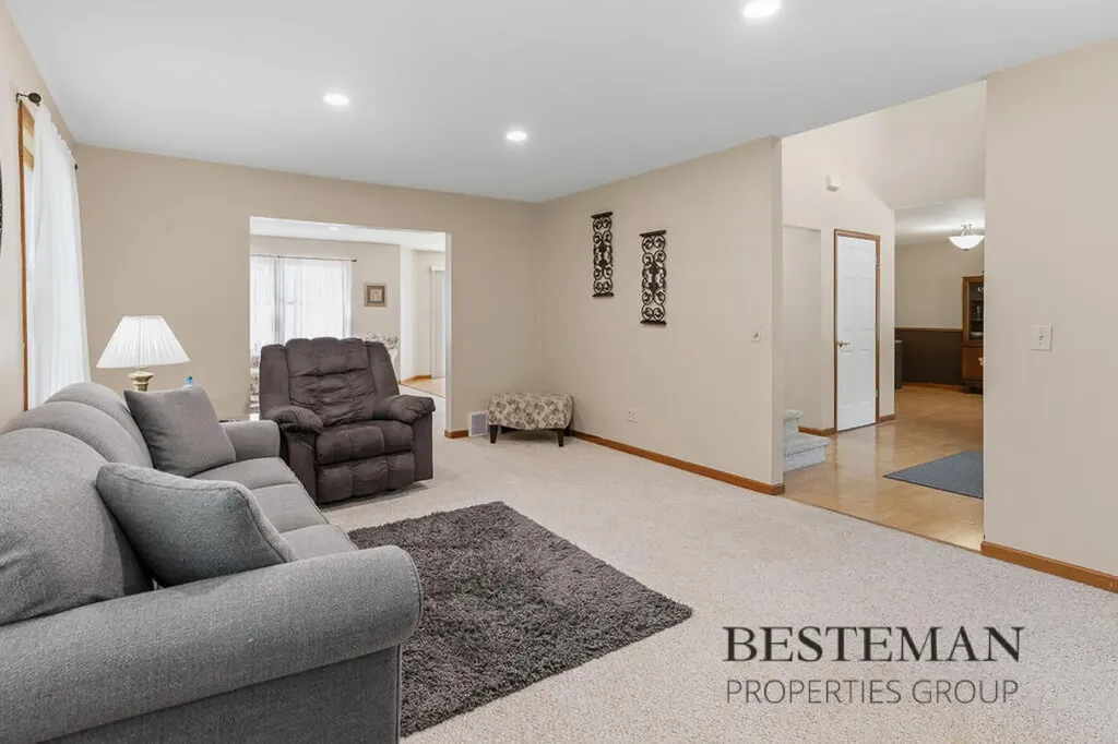 2023 Filonow Drive Fruitport Charter Township MI 49444