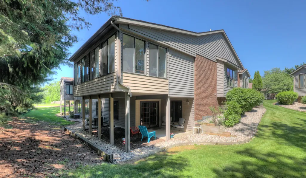 500 W Main Avenue Zeeland City MI 49464