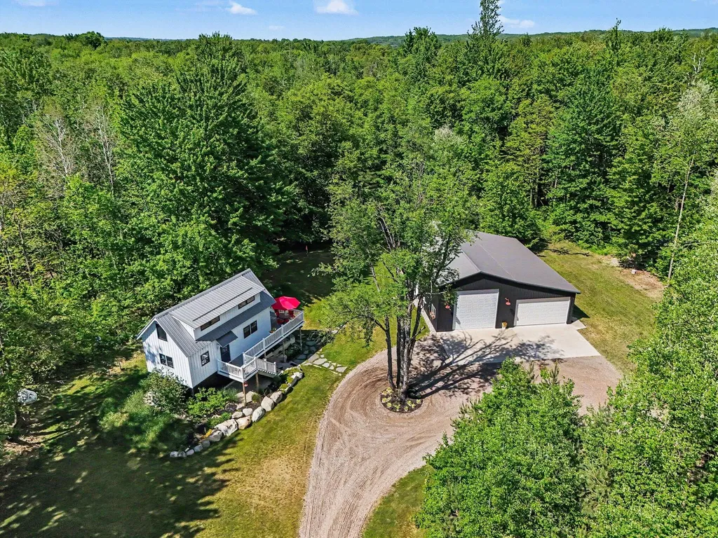 6830 N 120th Avenue Crystal Township MI 49420