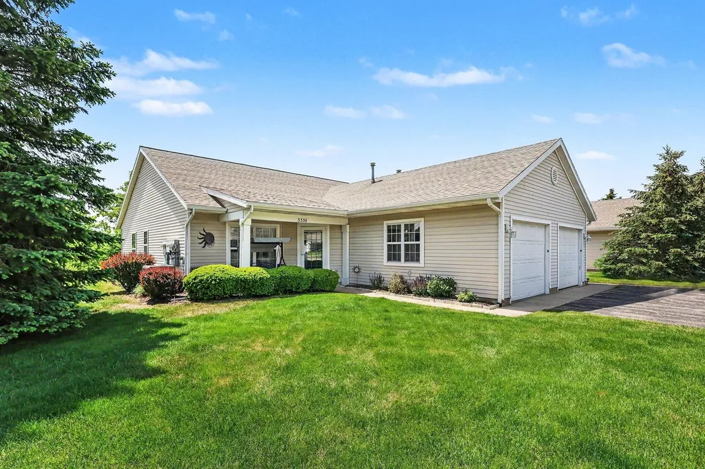 3336 Clear Vista Court NE Plainfield Charter Township MI 49525
