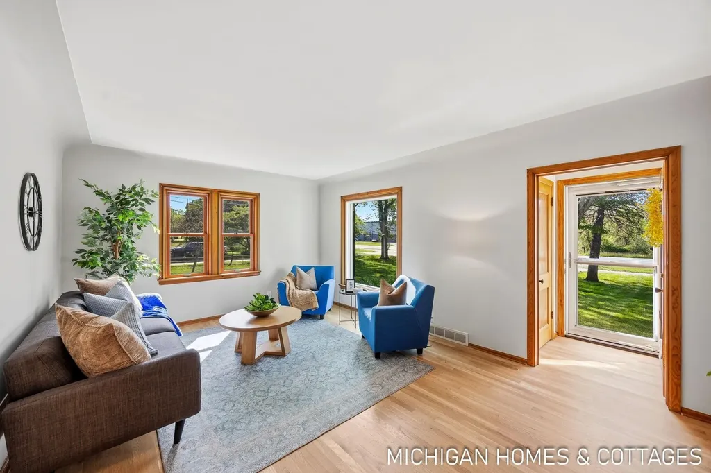 10671 Chicago Drive Holland Charter Township MI 49464