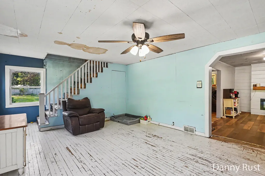 1430 Delz Drive Laketon Township MI 49445