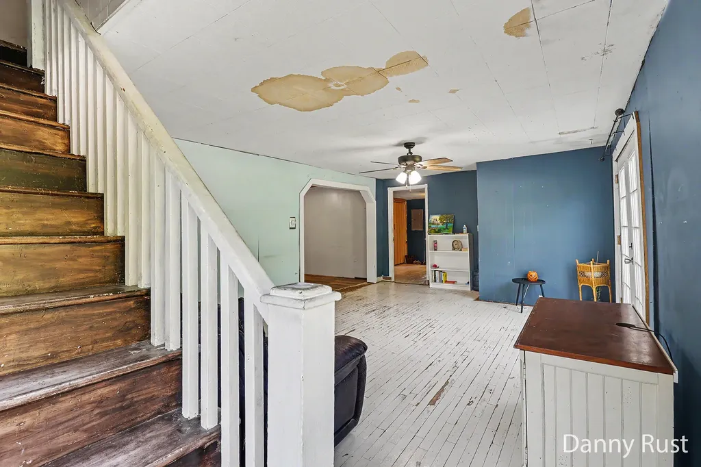 1430 Delz Drive Laketon Township MI 49445