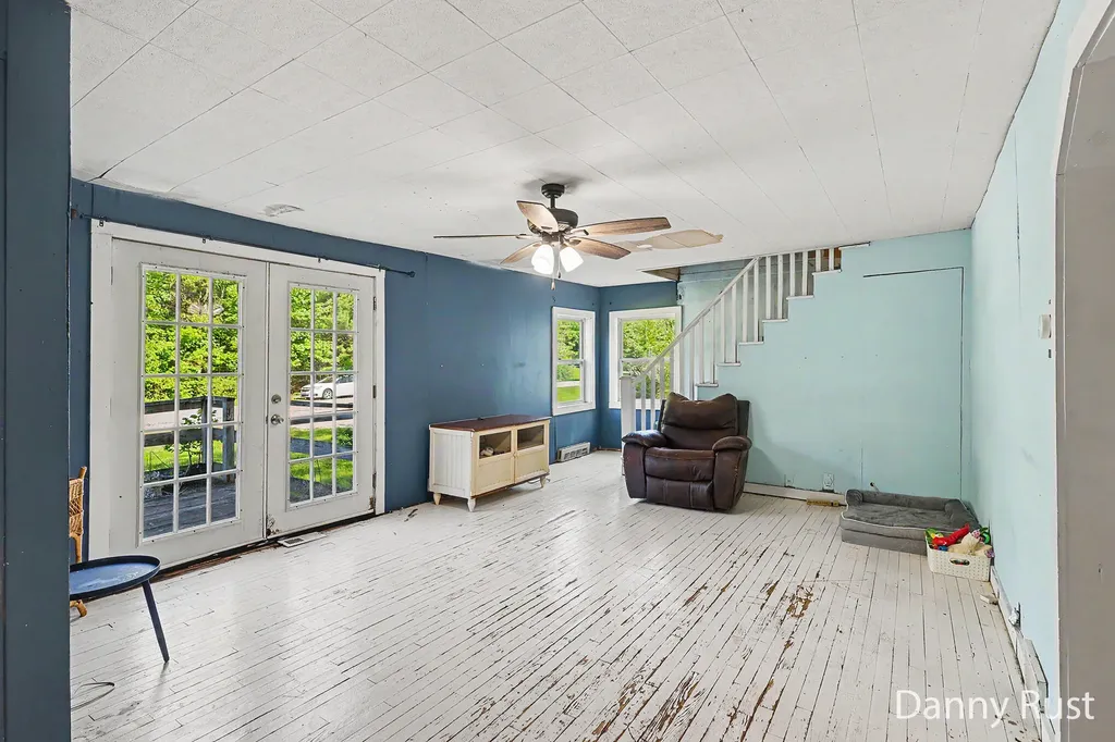 1430 Delz Drive Laketon Township MI 49445