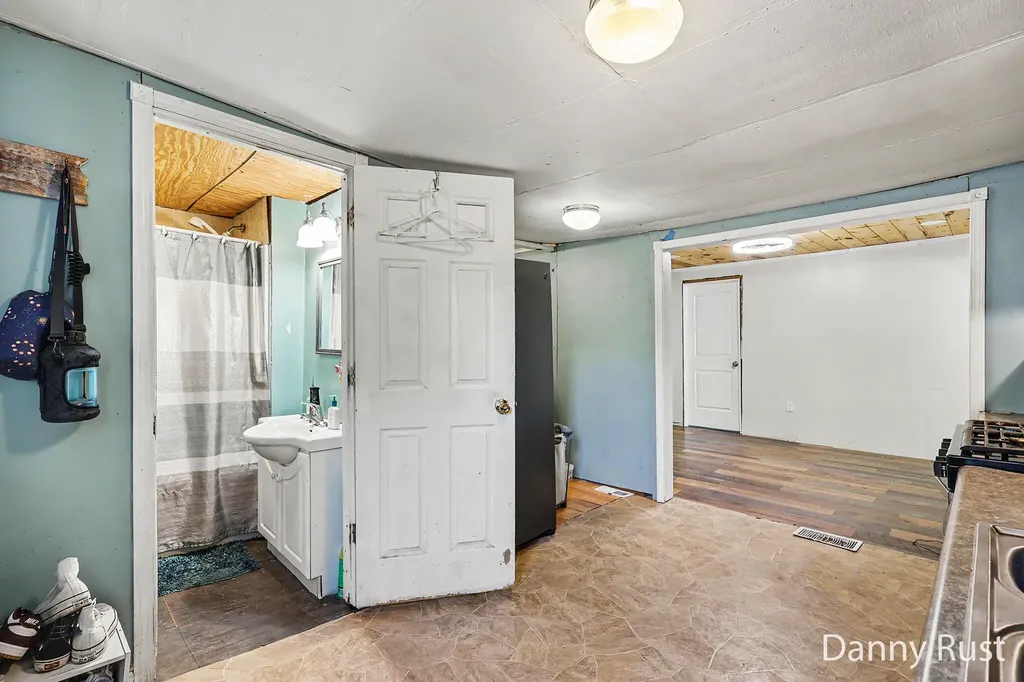 1430 Delz Drive Laketon Township MI 49445
