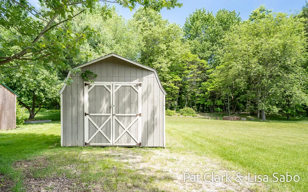 3296 Rambling Brook Road Fruitport Charter Township MI 49444