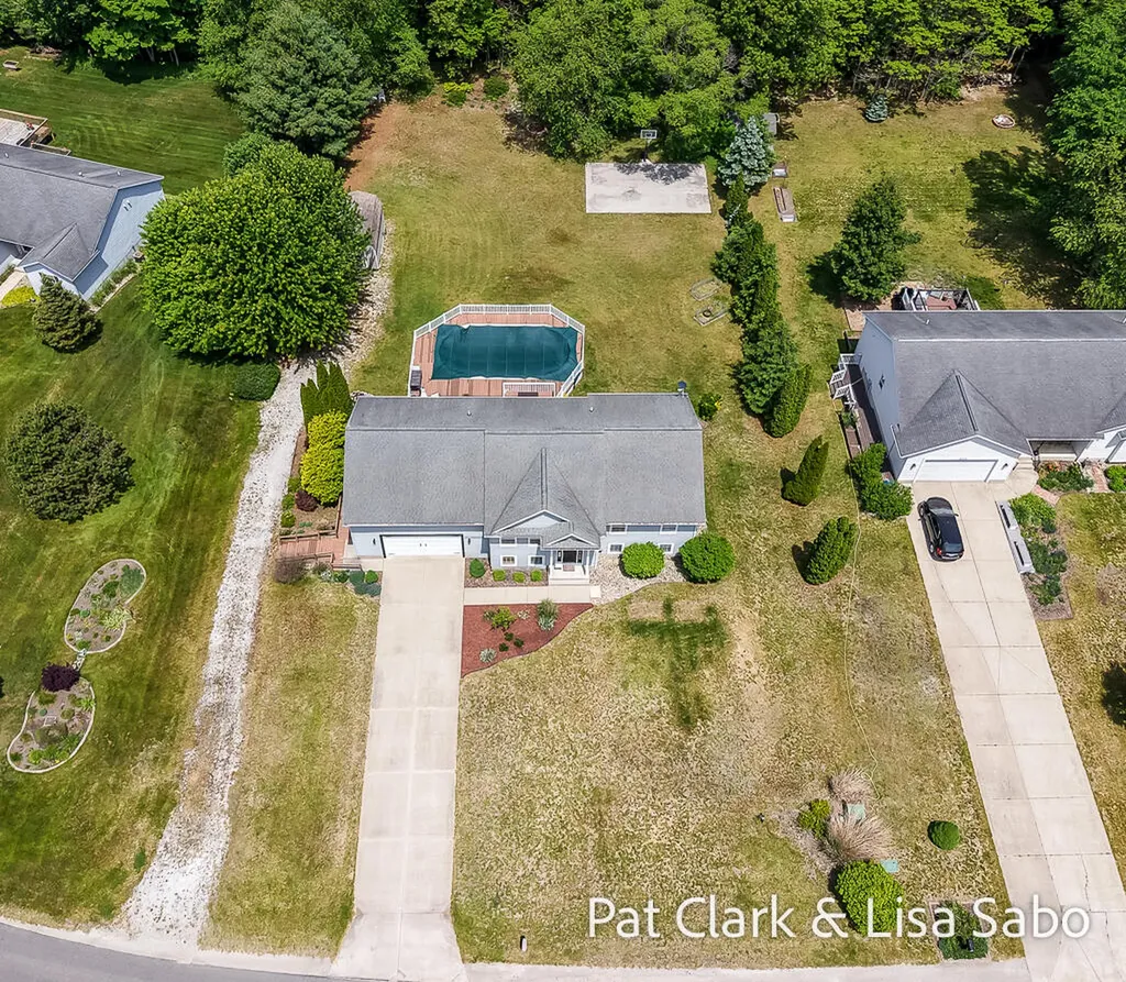 3296 Rambling Brook Road Fruitport Charter Township MI 49444