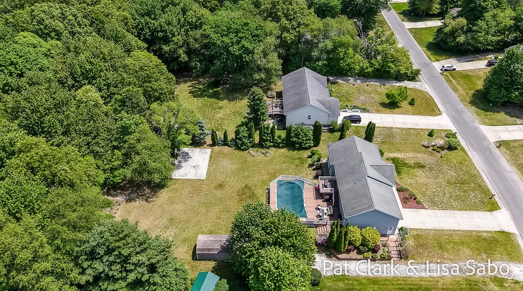 3296 Rambling Brook Road Fruitport Charter Township MI 49444