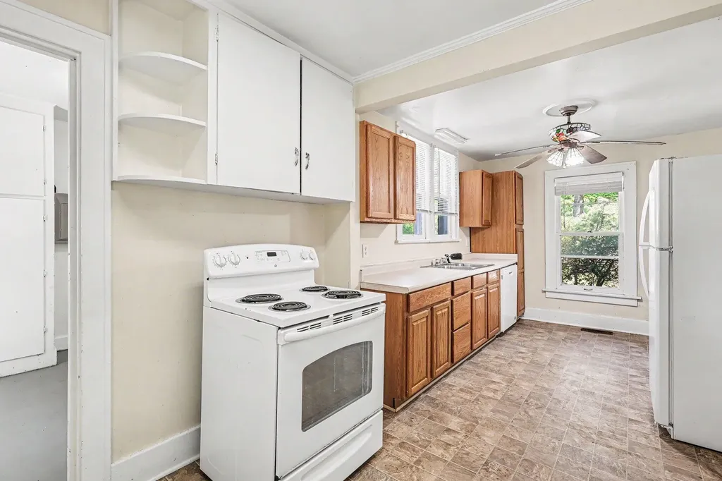 4865 Dowling Street Montague City MI 49437