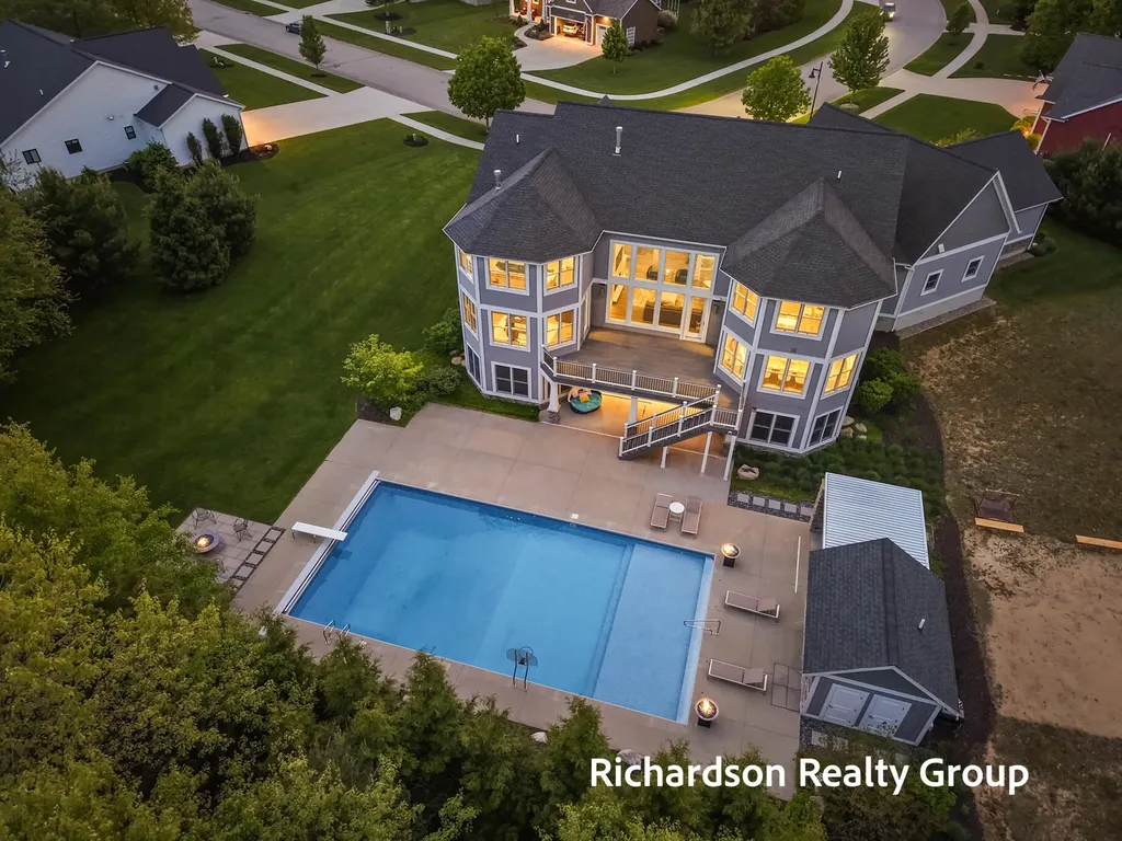 12974 Boulderway Trail Grand Haven Charter Township MI 49417