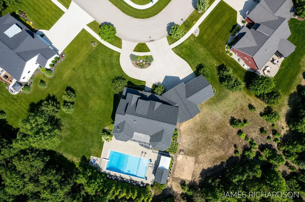12974 Boulderway Trail Grand Haven Charter Township MI 49417