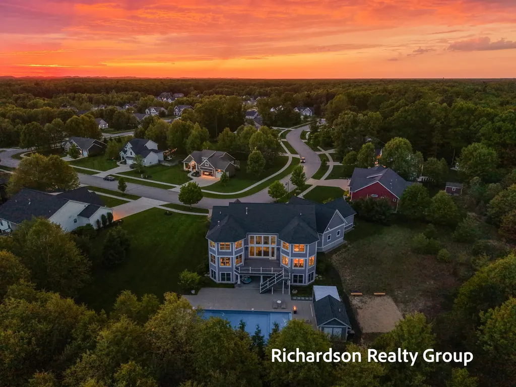 12974 Boulderway Trail Grand Haven Charter Township MI 49417