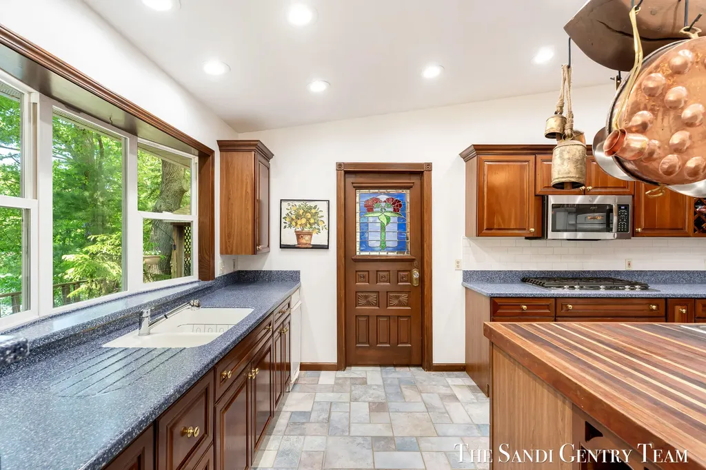 602 Fruitvale Road Blue Lake Township MI 49437
