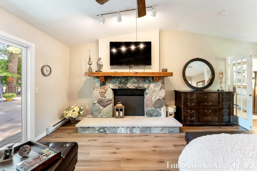 602 Fruitvale Road Blue Lake Township MI 49437
