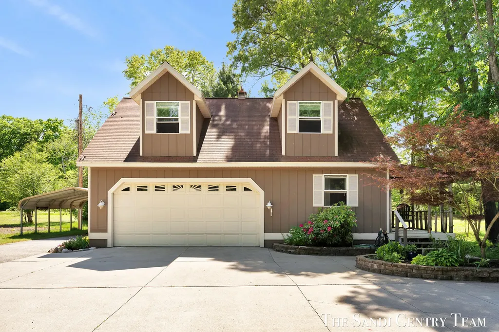 602 Fruitvale Road Blue Lake Township MI 49437