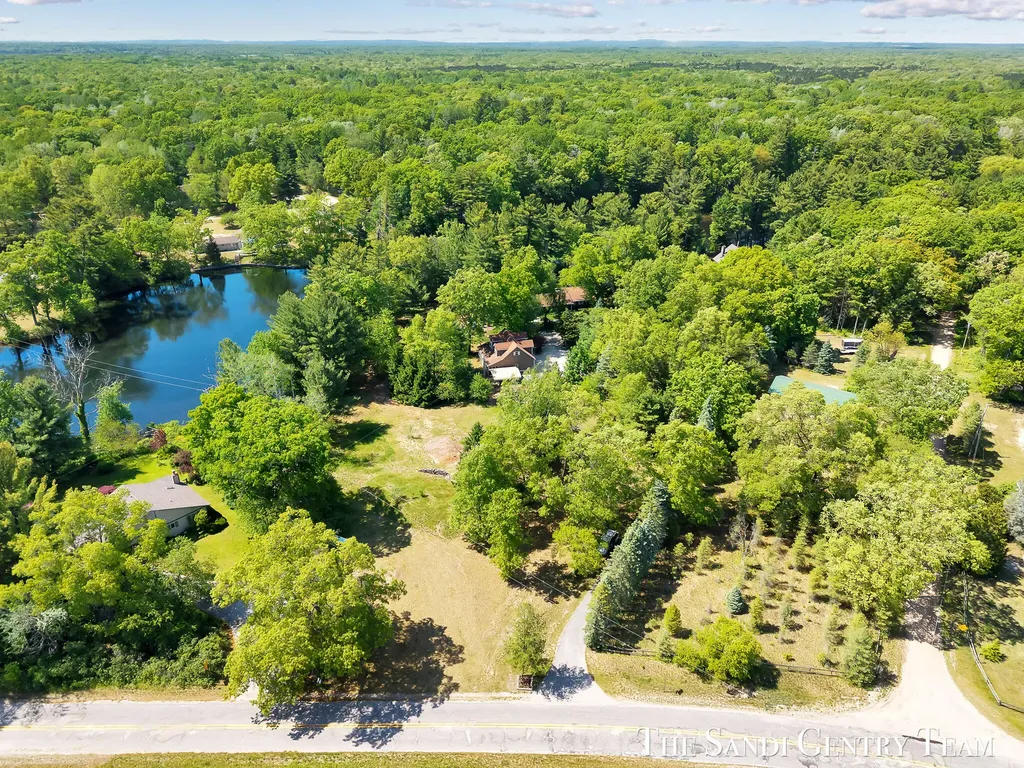602 Fruitvale Road Blue Lake Township MI 49437