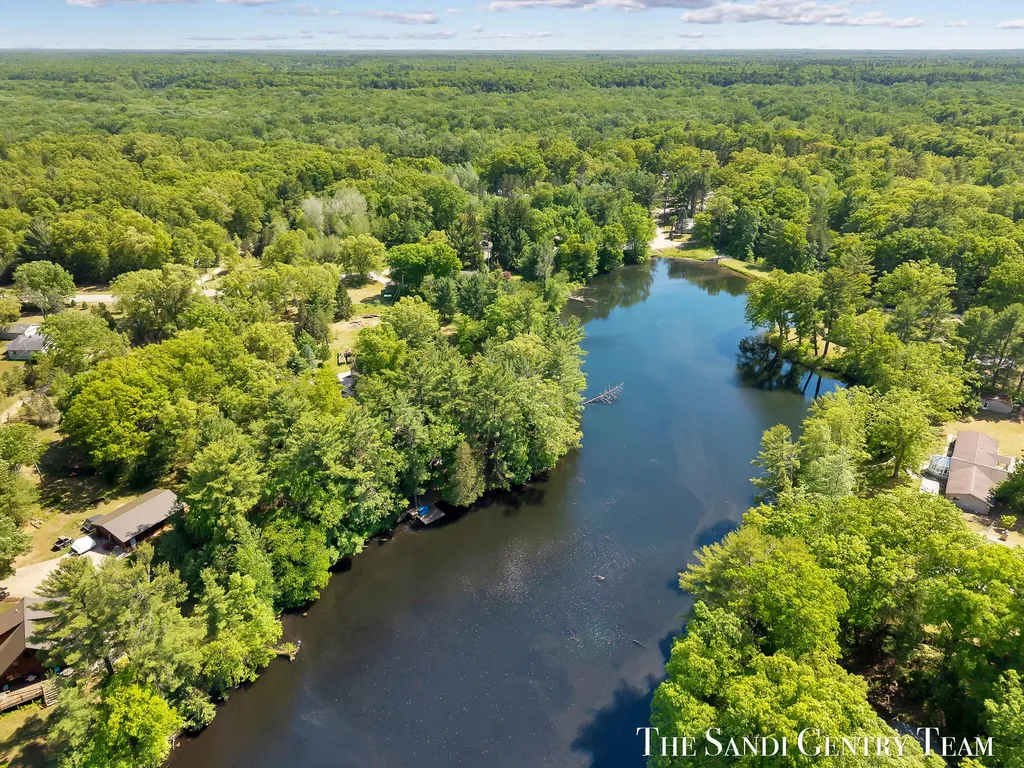 602 Fruitvale Road Blue Lake Township MI 49437