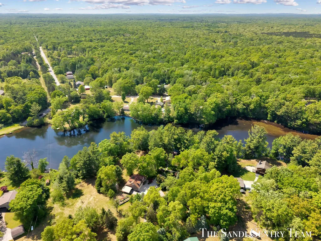 602 Fruitvale Road Blue Lake Township MI 49437