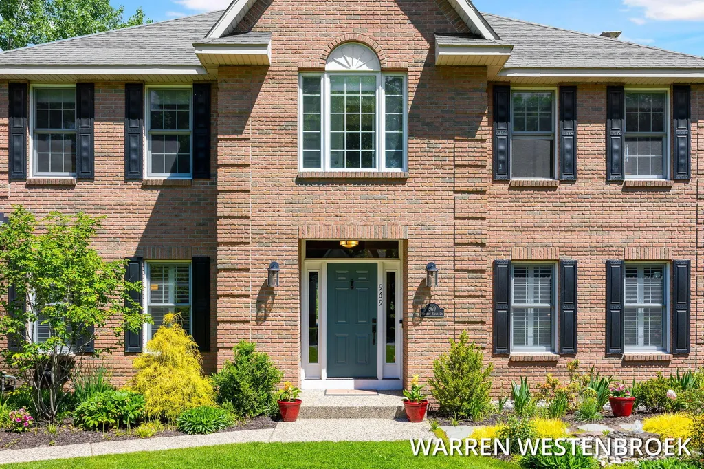 969 Meadow Ridge Drive Park Township MI 49424