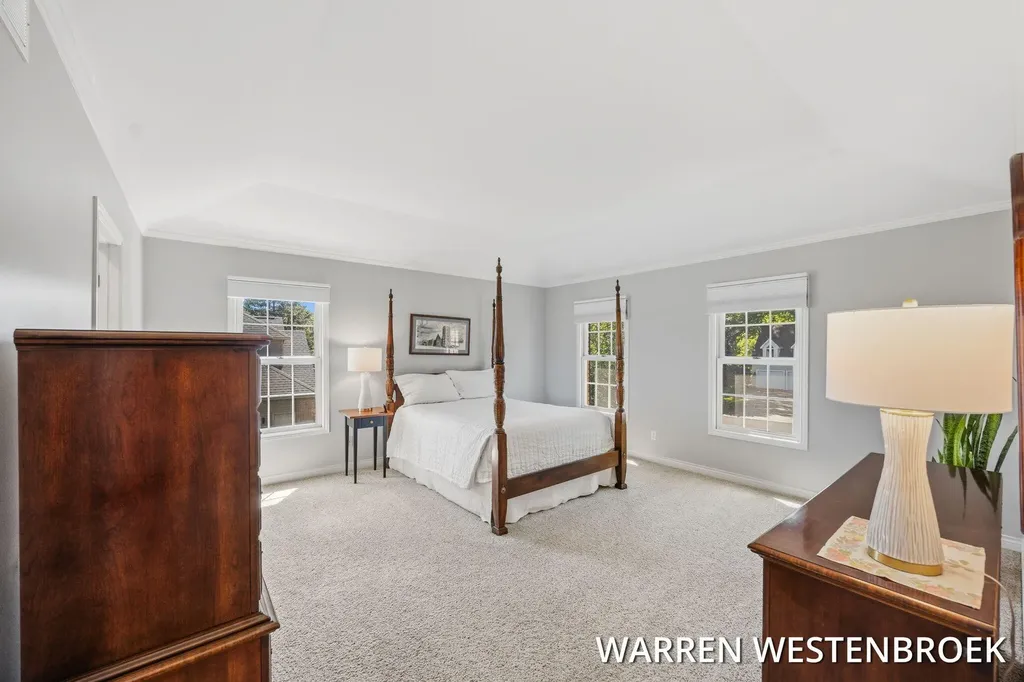 969 Meadow Ridge Drive Park Township MI 49424