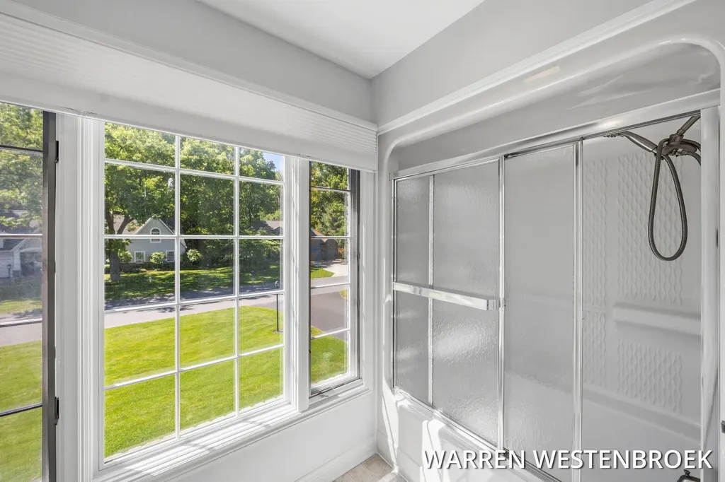 969 Meadow Ridge Drive Park Township MI 49424