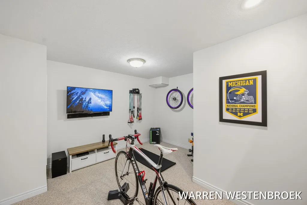 969 Meadow Ridge Drive Park Township MI 49424