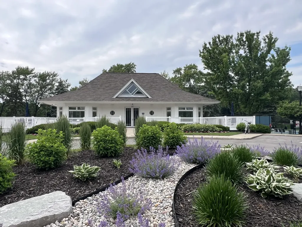 969 Meadow Ridge Drive Park Township MI 49424