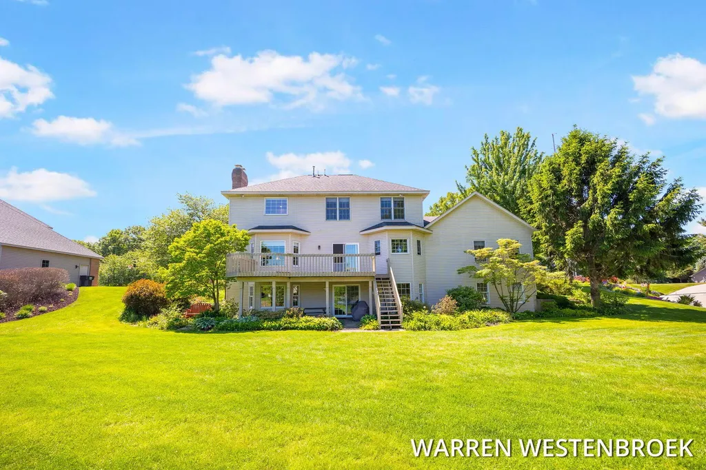 969 Meadow Ridge Drive Park Township MI 49424