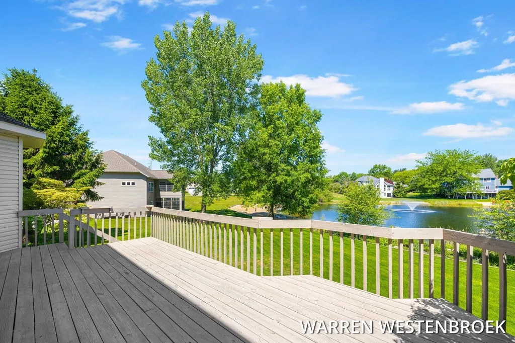 969 Meadow Ridge Drive Park Township MI 49424